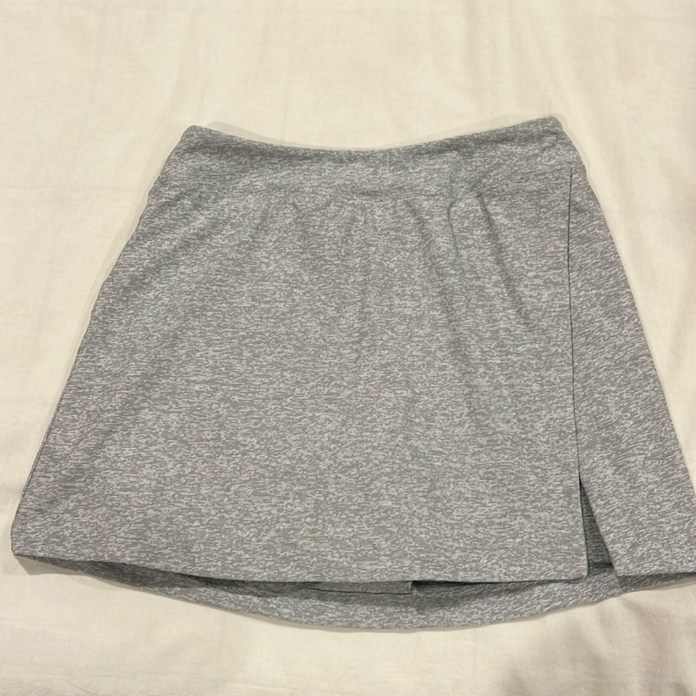 Outdoor Voices skort size M